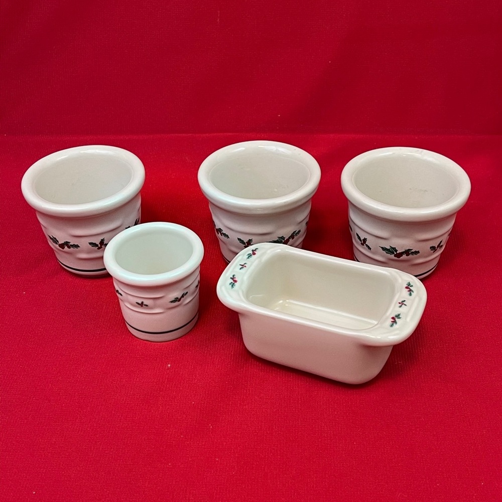 Longaberger Pottery Christmas Holly Lot